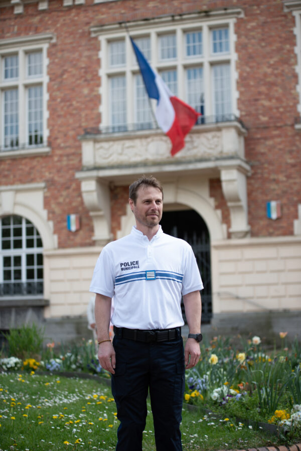 Polo col mao Blanc Police Municipale – Image 6